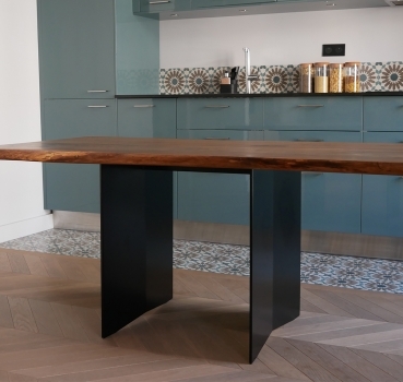 PURE – Table live edge